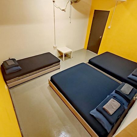 The Cocoon Capsule Hotel คาเมรอนไฮแลนด์ ภายนอก รูปภาพ