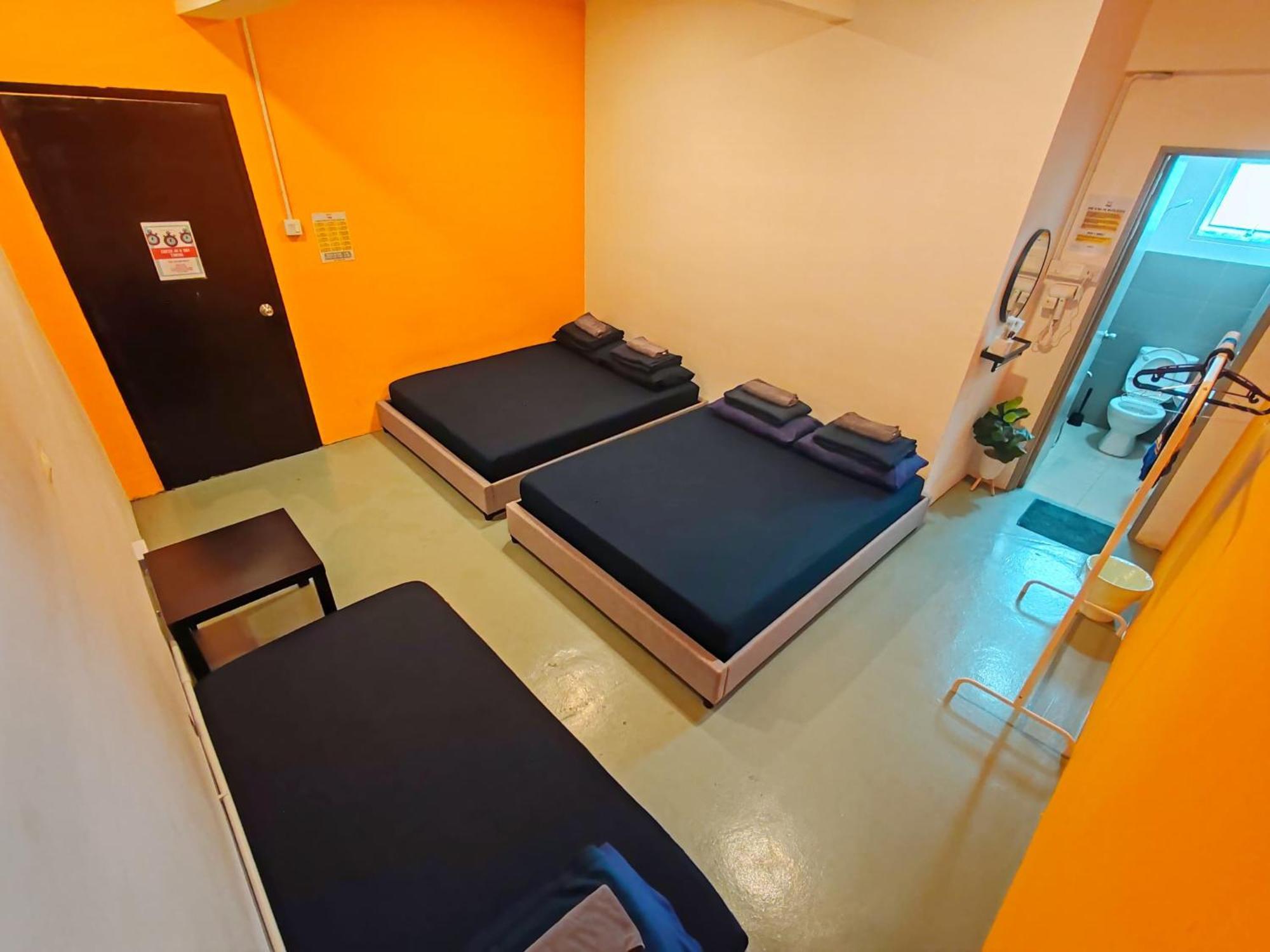 The Cocoon Capsule Hotel คาเมรอนไฮแลนด์ ภายนอก รูปภาพ